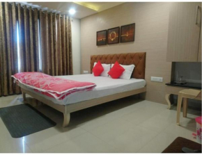 Hotel Shivaay, Dhar